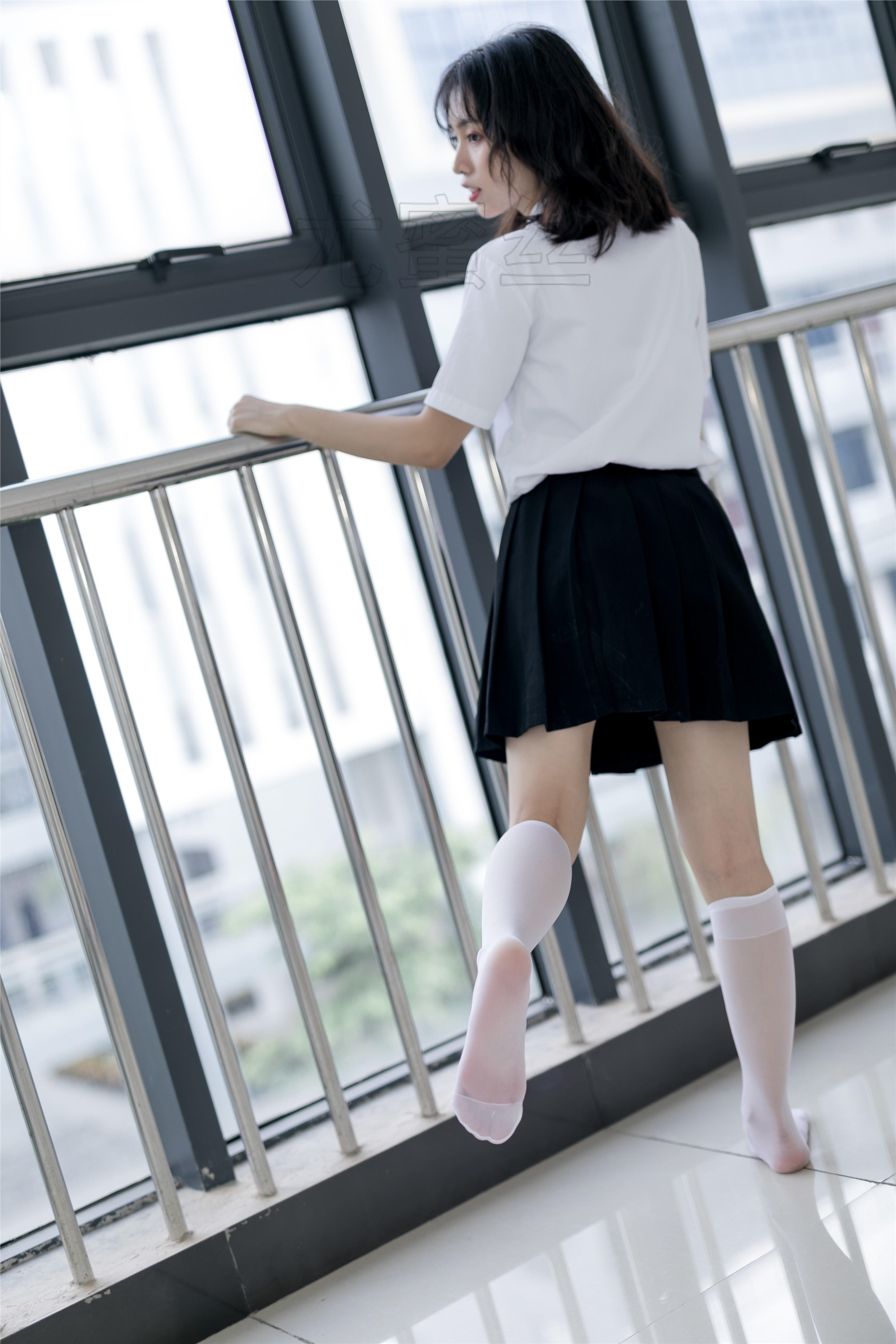 尤蜜丝 穿搭写真 NO.005